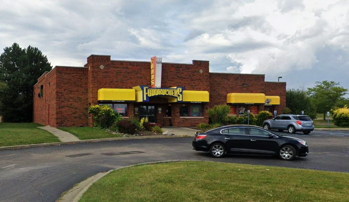 Bennigans - Flint - 2327 Austins Pkwy (newer photo)